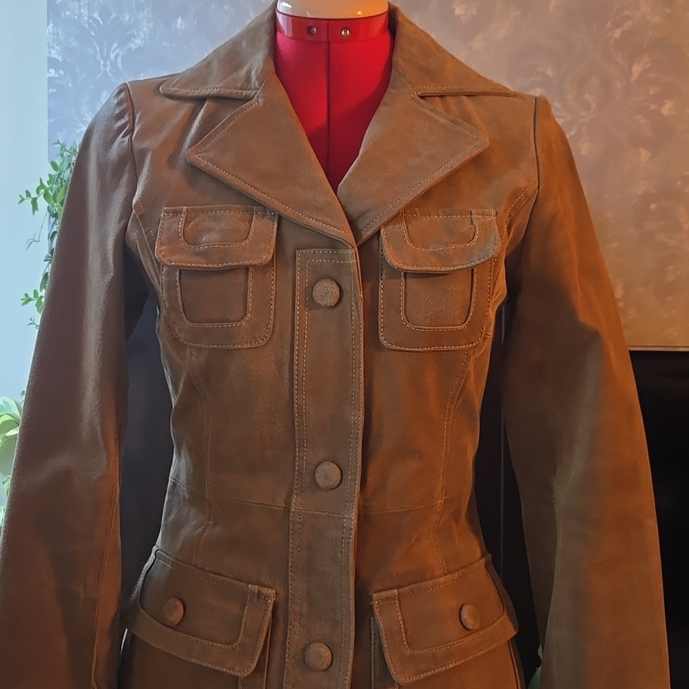 Vintage Y2K Tan Suede Button-Front Coat - Picture 2 of 16